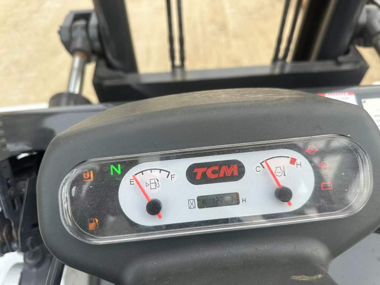 Carretilla elevadora TCM FD100 Z8: foto 6