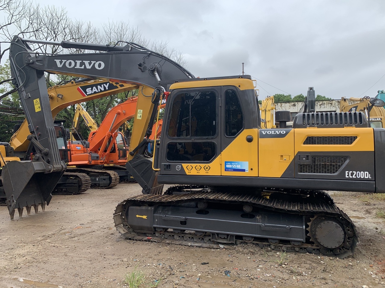 VOLVO EC200DL - Excavadora de cadenas: foto 1 VOLVO EC200DL - Excavadora de cadenas: foto 1
