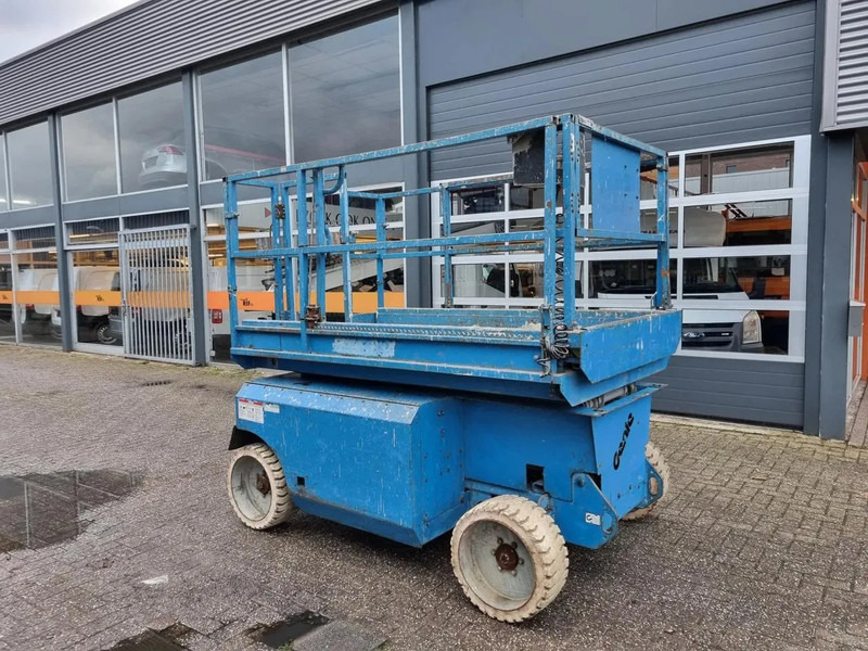 Genie GS GS 2668 Hydraulic platform 10 m - Plataforma de tijeras: foto 5 Genie GS GS 2668 Hydraulic platform 10 m - Plataforma de tijeras: foto 5