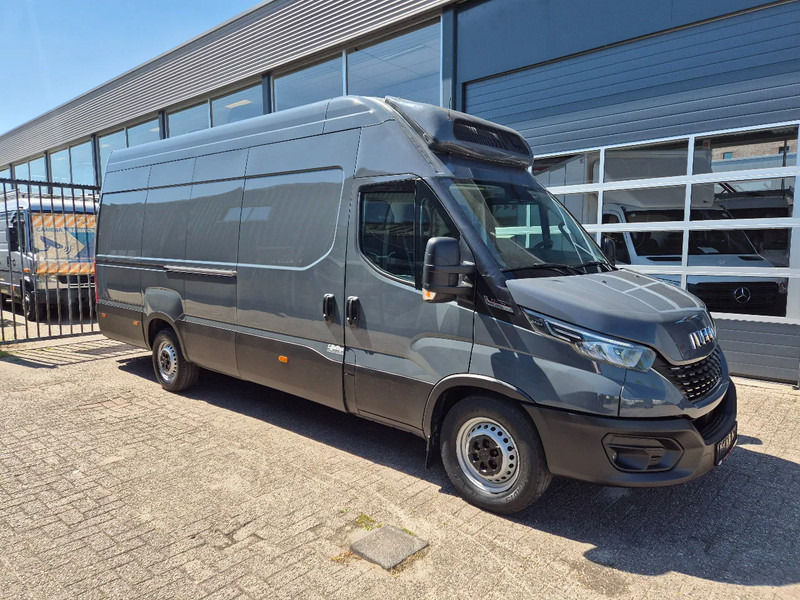 Iveco Daily 35S18 L4H3/ Fleischwagen/ Meattransport/ TK C 450 MAX/ Nr.2 - Furgoneta frigorifica: foto 1 Iveco Daily 35S18 L4H3/ Fleischwagen/ Meattransport/ TK C 450 MAX/ Nr.2 - Furgoneta frigorifica: foto 1