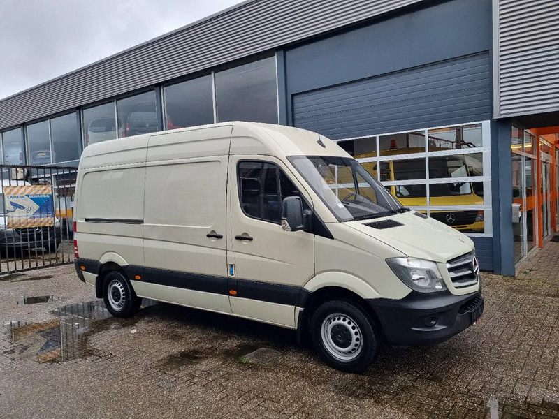 Mercedes-Benz Sprinter 311 CDI L2H2 EURO 6 2.2 CDI RWD - Furgón: foto 1 Mercedes-Benz Sprinter 311 CDI L2H2 EURO 6 2.2 CDI RWD - Furgón: foto 1