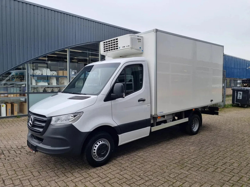 Mercedes-Benz Sprinter 516 CDI THERMOKING V500 MAX MT/ -20+20 STANDBY 380V - Furgoneta frigorifica: foto 4 Mercedes-Benz Sprinter 516 CDI THERMOKING V500 MAX MT/ -20+20 STANDBY 380V - Furgoneta frigorifica: foto 4