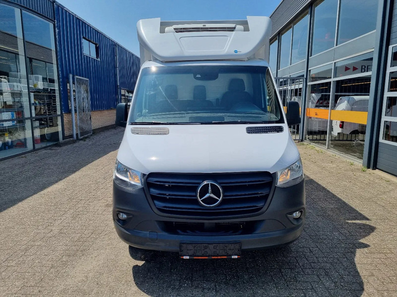 Mercedes-Benz Sprinter 519 CDI 3.0 V6 KUHLKOFFER ATP TK V300MAX ST230V +20C / -20C - Furgoneta frigorifica: foto 3 Mercedes-Benz Sprinter 519 CDI 3.0 V6 KUHLKOFFER ATP TK V300MAX ST230V +20C / -20C - Furgoneta frigorifica: foto 3
