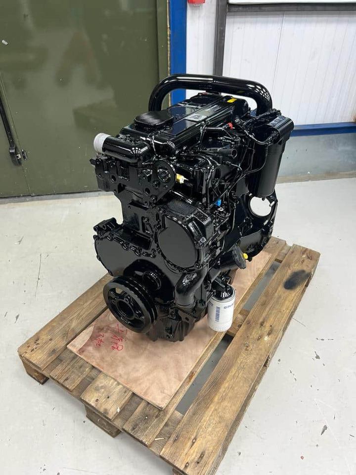 Perkins 1104C-44T RG38067 Engine - Motor: foto 4 Perkins 1104C-44T RG38067 Engine - Motor: foto 4