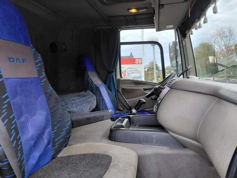 Cabeza tractora DAF CF 85.430 MANUAL ZF GEARBOX 4x2 Truckhead !! EURO 3 Engine !!: foto 8 Cabeza tractora DAF CF 85.430 MANUAL ZF GEARBOX 4x2 Truckhead !! EURO 3 Engine !!: foto 8