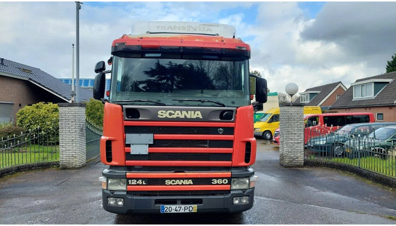 Scania R124-360 360 MANUAL GEARBOX RETARDER HYDRAULIC PTO - Cabeza tractora: foto 2 Scania R124-360 360 MANUAL GEARBOX RETARDER HYDRAULIC PTO - Cabeza tractora: foto 2
