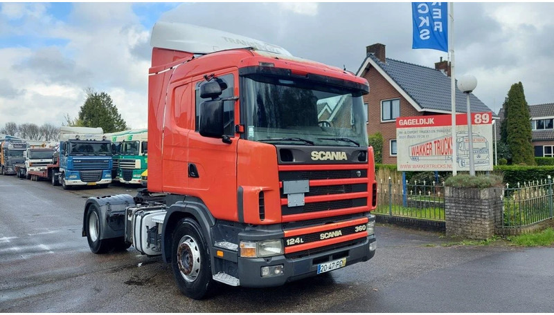 Scania R124-360 360 MANUAL GEARBOX RETARDER HYDRAULIC PTO - Cabeza tractora: foto 3 Scania R124-360 360 MANUAL GEARBOX RETARDER HYDRAULIC PTO - Cabeza tractora: foto 3