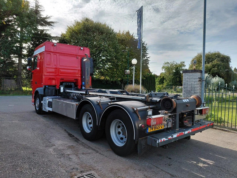 DAF XF 460 Manuel Gearbox 6x2 Container Truck - Camión multibasculante: foto 4 DAF XF 460 Manuel Gearbox 6x2 Container Truck - Camión multibasculante: foto 4