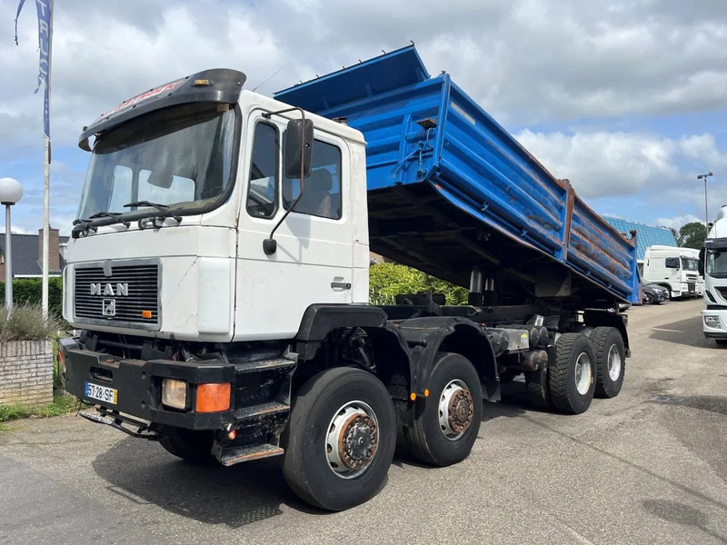 Camión volquete MAN 35.372 35 302 8X6 KIPPER MANUAL ZF GEARBOX FULL STEEL SPRING: foto 16 Camión volquete MAN 35.372 35 302 8X6 KIPPER MANUAL ZF GEARBOX FULL STEEL SPRING: foto 16