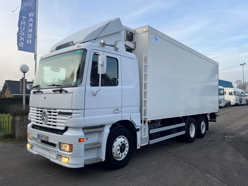 Mercedes-Benz Actros 2543 EPS 3 PEDAL CARRIER SUPRA 722 FRIGO COOLER NEW CONDITION - Camión frigorífico: foto 1 Mercedes-Benz Actros 2543 EPS 3 PEDAL CARRIER SUPRA 722 FRIGO COOLER NEW CONDITION - Camión frigorífico: foto 1