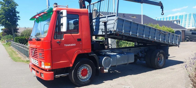 Volvo FL 10.320 4x2 Kipper Crane Steel Suspension - Camión volquete, Camión grúa: foto 2 Volvo FL 10.320 4x2 Kipper Crane Steel Suspension - Camión volquete, Camión grúa: foto 2