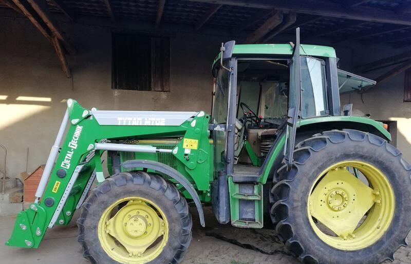 Metal-Technik Frontlader für John Deere/ Front loader/ Ładowacz TUR - Cargador frontal para tractor para Tractor: foto 1 Metal-Technik Frontlader für John Deere/ Front loader/ Ładowacz TUR - Cargador frontal para tractor para Tractor: foto 1