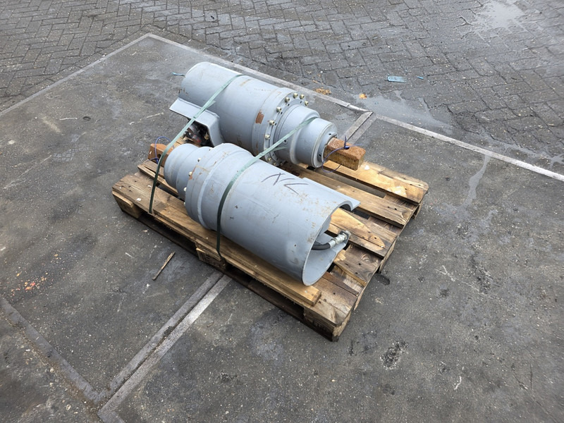 Augertorgue 25000 max grondboor earthdrill augertorgue 25000 max - Implemento para Maquinaria agrícola: foto 4 Augertorgue 25000 max grondboor earthdrill augertorgue 25000 max - Implemento para Maquinaria agrícola: foto 4