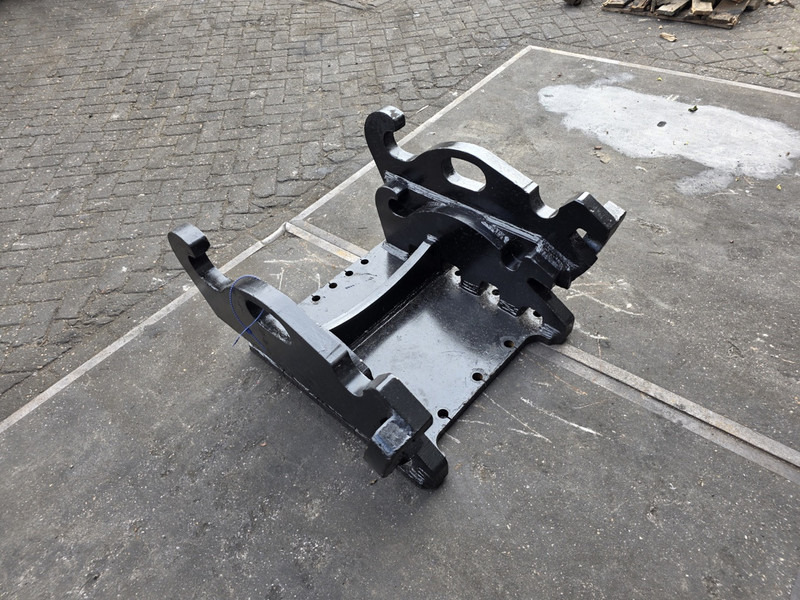 Kopplaat cw40 cw 45 adaptor plate cw45 cw 40 cw30 verachtert - Acoplamiento rápido para Maquinaria de construcción: foto 4 Kopplaat cw40 cw 45 adaptor plate cw45 cw 40 cw30 verachtert - Acoplamiento rápido para Maquinaria de construcción: foto 4