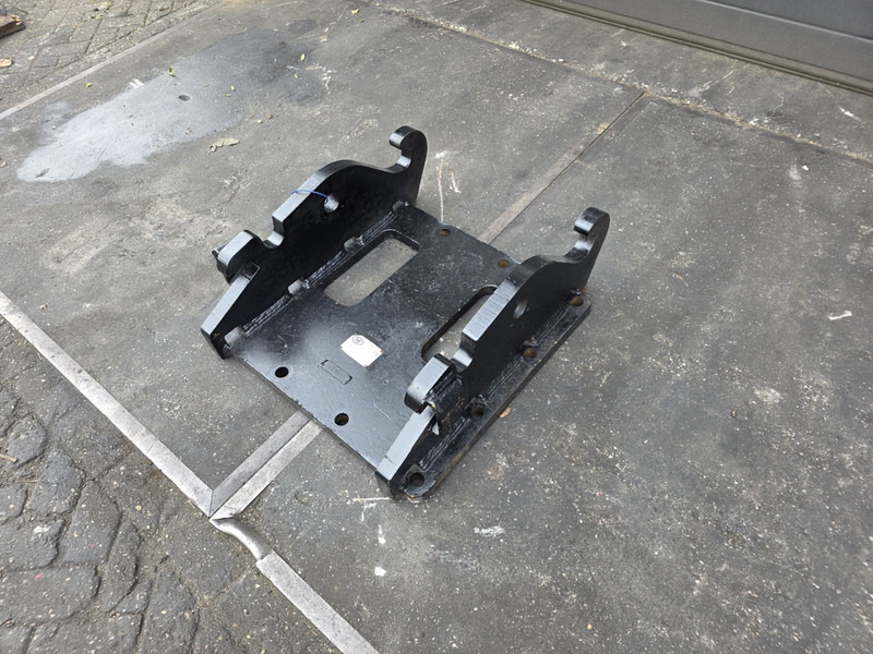 Kopplaat npk cw40 cw30 adapter plate verachtert cw40 - Acoplamiento rápido para Maquinaria de construcción: foto 1 Kopplaat npk cw40 cw30 adapter plate verachtert cw40 - Acoplamiento rápido para Maquinaria de construcción: foto 1