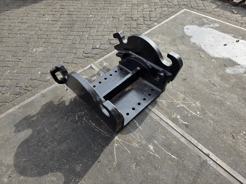 Kopplaat verachtert cat cw45 cw 40 verachtert caterpillar patern - Acoplamiento rápido para Maquinaria de construcción: foto 4 Kopplaat verachtert cat cw45 cw 40 verachtert caterpillar patern - Acoplamiento rápido para Maquinaria de construcción: foto 4