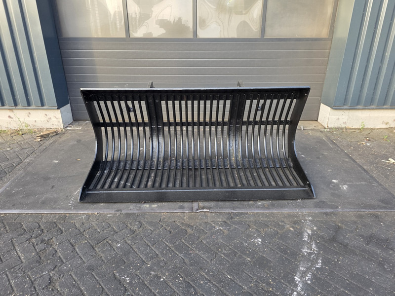 Puinbak volvo l40 shovelbak puinbak mat nielen puinbak riekbak volvo l40 - Cazo para Maquinaria agrícola: foto 1 Puinbak volvo l40 shovelbak puinbak mat nielen puinbak riekbak volvo l40 - Cazo para Maquinaria agrícola: foto 1