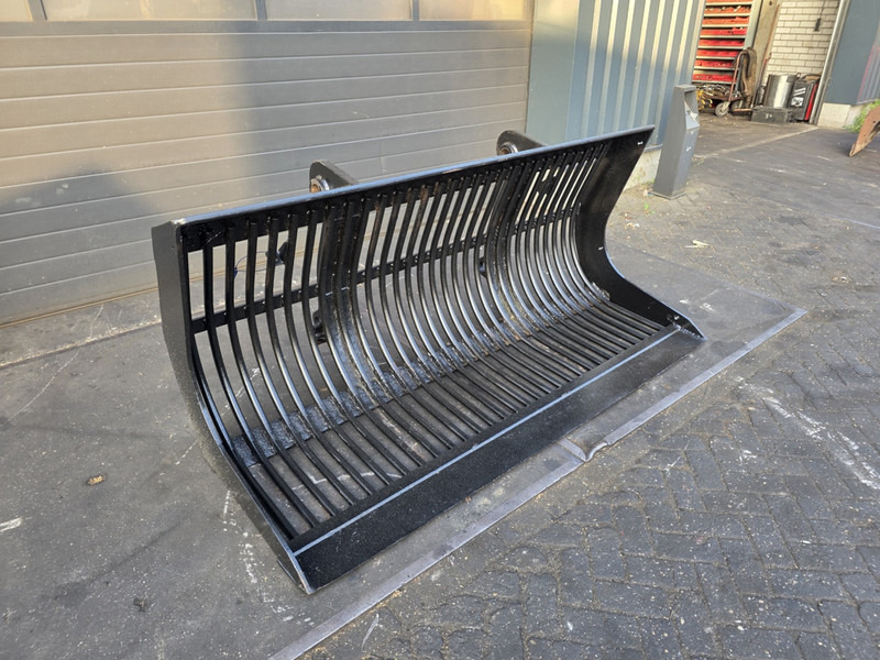 Puinbak volvo l40 shovelbak puinbak mat nielen puinbak riekbak volvo l40 - Cazo para Maquinaria agrícola: foto 3 Puinbak volvo l40 shovelbak puinbak mat nielen puinbak riekbak volvo l40 - Cazo para Maquinaria agrícola: foto 3