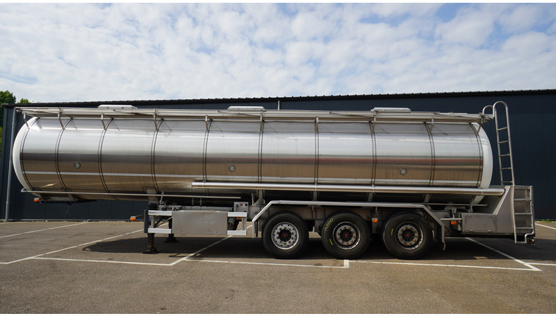 Burg 3 AXLE FOOD TRAILER 38.200LTR - Semirremolque cisterna: foto 1 Burg 3 AXLE FOOD TRAILER 38.200LTR - Semirremolque cisterna: foto 1
