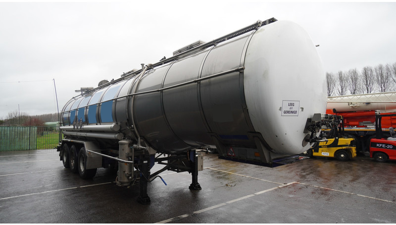 Burg 3 AXLE WATER TANK 32.000LTR - Semirremolque cisterna: foto 3 Burg 3 AXLE WATER TANK 32.000LTR - Semirremolque cisterna: foto 3