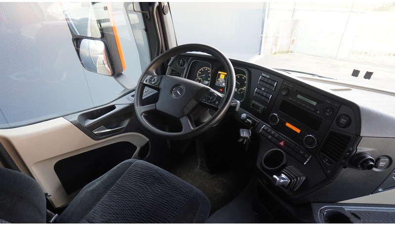 Mercedes-Benz ACTROS 1942 EURO 6 830.000KM - Cabeza tractora: foto 5 Mercedes-Benz ACTROS 1942 EURO 6 830.000KM - Cabeza tractora: foto 5