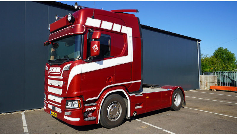 Scania R 450 TOPLINE EURO 6 RETARDER - Cabeza tractora: foto 3 Scania R 450 TOPLINE EURO 6 RETARDER - Cabeza tractora: foto 3