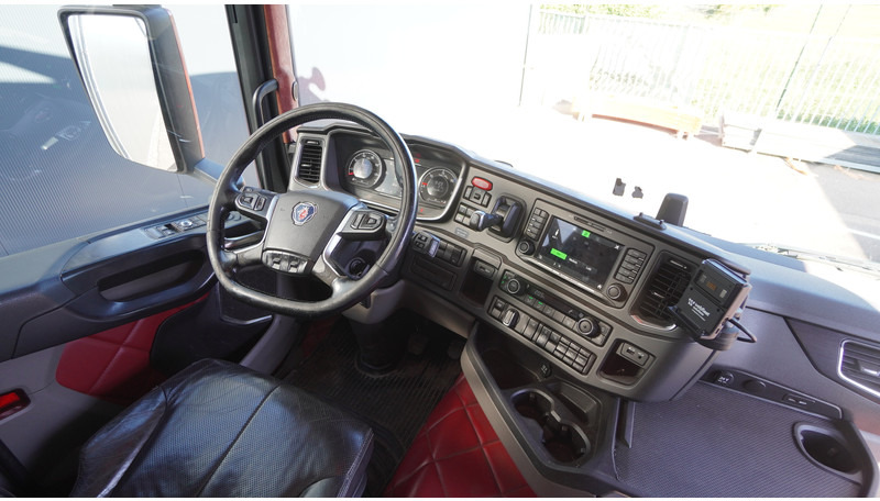 Scania R 450 TOPLINE EURO 6 RETARDER - Cabeza tractora: foto 5 Scania R 450 TOPLINE EURO 6 RETARDER - Cabeza tractora: foto 5