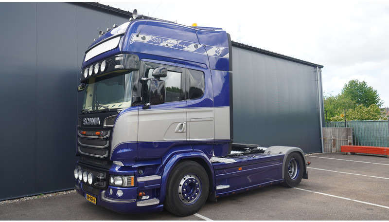 Scania R 520 V8 RETARDER TOPLINE ADR - Cabeza tractora: foto 3 Scania R 520 V8 RETARDER TOPLINE ADR - Cabeza tractora: foto 3
