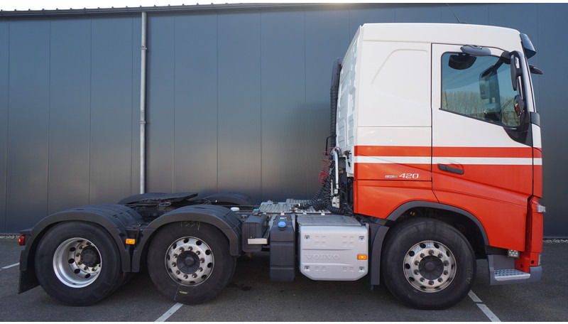 Volvo FH 420 ADR 6X2 EURO 6 - Cabeza tractora: foto 2 Volvo FH 420 ADR 6X2 EURO 6 - Cabeza tractora: foto 2