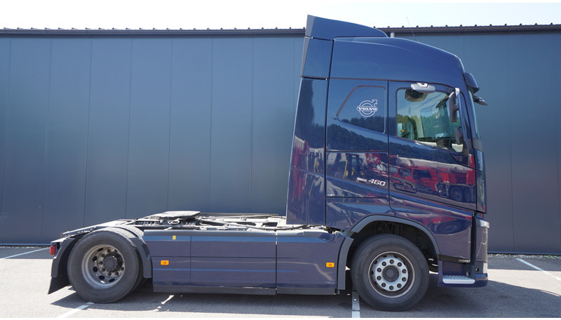 Volvo FH 460 EURO 6 GLOBETROTTER 657.000KM - Cabeza tractora: foto 2 Volvo FH 460 EURO 6 GLOBETROTTER 657.000KM - Cabeza tractora: foto 2