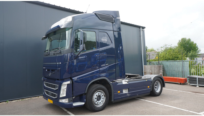 Volvo FH 460 EURO 6 GLOBETROTTER 770.000KM - Cabeza tractora: foto 3 Volvo FH 460 EURO 6 GLOBETROTTER 770.000KM - Cabeza tractora: foto 3