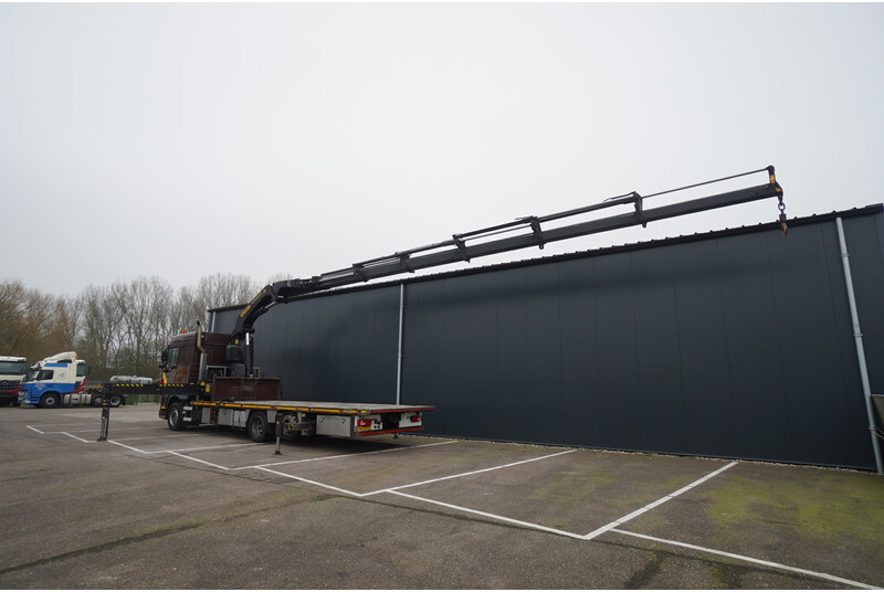 DAF XF 460 6X2 OPEN BOX WITH PALFINGER PK 50002 CRANE - Camión grúa: foto 2 DAF XF 460 6X2 OPEN BOX WITH PALFINGER PK 50002 CRANE - Camión grúa: foto 2