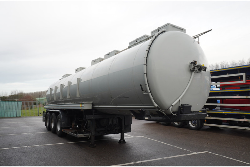 Dijkstra 3 AXLE TANK TRAILER 36 M3 - Semirremolque cisterna: foto 3 Dijkstra 3 AXLE TANK TRAILER 36 M3 - Semirremolque cisterna: foto 3