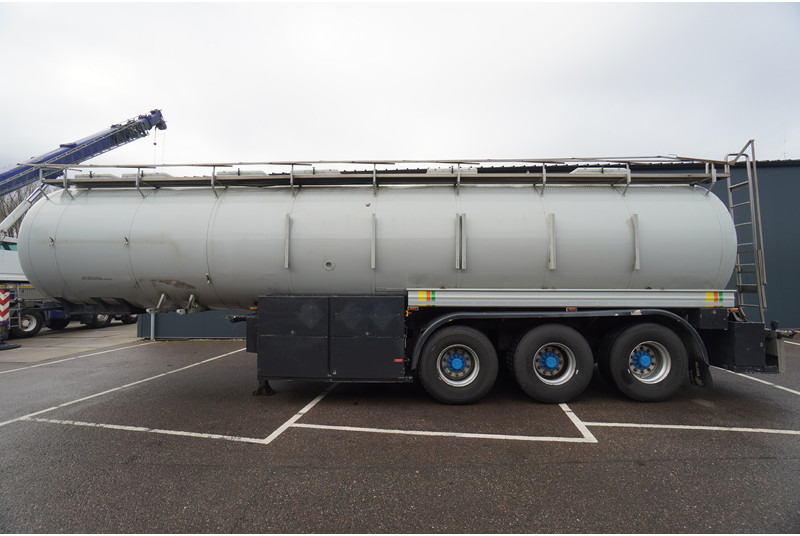 Dijkstra 3 AXLE TANK TRAILER 36 M3 - Semirremolque cisterna: foto 1 Dijkstra 3 AXLE TANK TRAILER 36 M3 - Semirremolque cisterna: foto 1