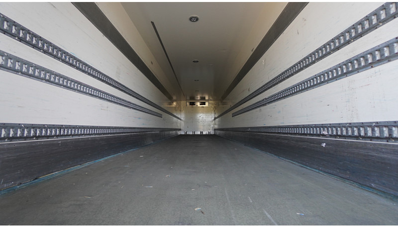 H.T.F. 3 AXLE FRIGO TRAILER CARRIER VECTOR 1800 - Semirremolque frigorífico: foto 4 H.T.F. 3 AXLE FRIGO TRAILER CARRIER VECTOR 1800 - Semirremolque frigorífico: foto 4