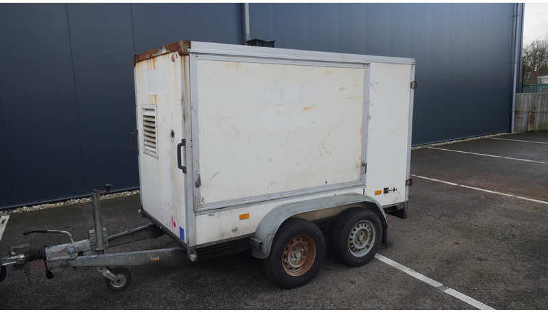 Hapert 2 AXLE CLOSED BOX - Remolque caja cerrada: foto 3 Hapert 2 AXLE CLOSED BOX - Remolque caja cerrada: foto 3