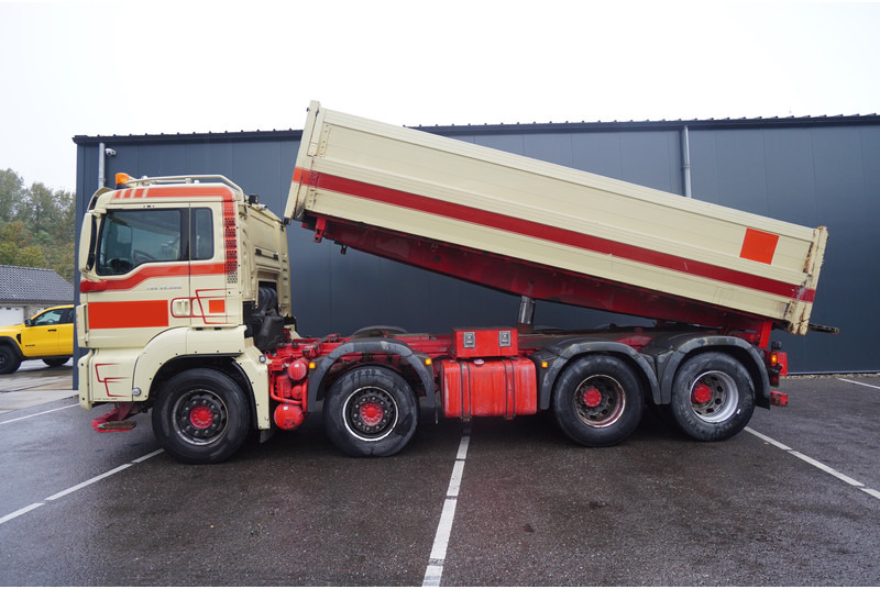 MAN TGS 35.500 8X4 TIPPER - Camión volquete: foto 1 MAN TGS 35.500 8X4 TIPPER - Camión volquete: foto 1