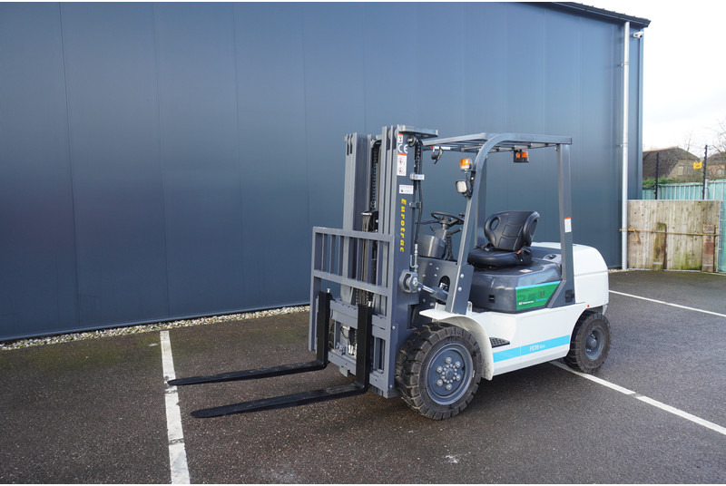 Maquinaria de construcción Eurotrac FE 30 ECO ELECTRIC FORKLIFT: foto 11