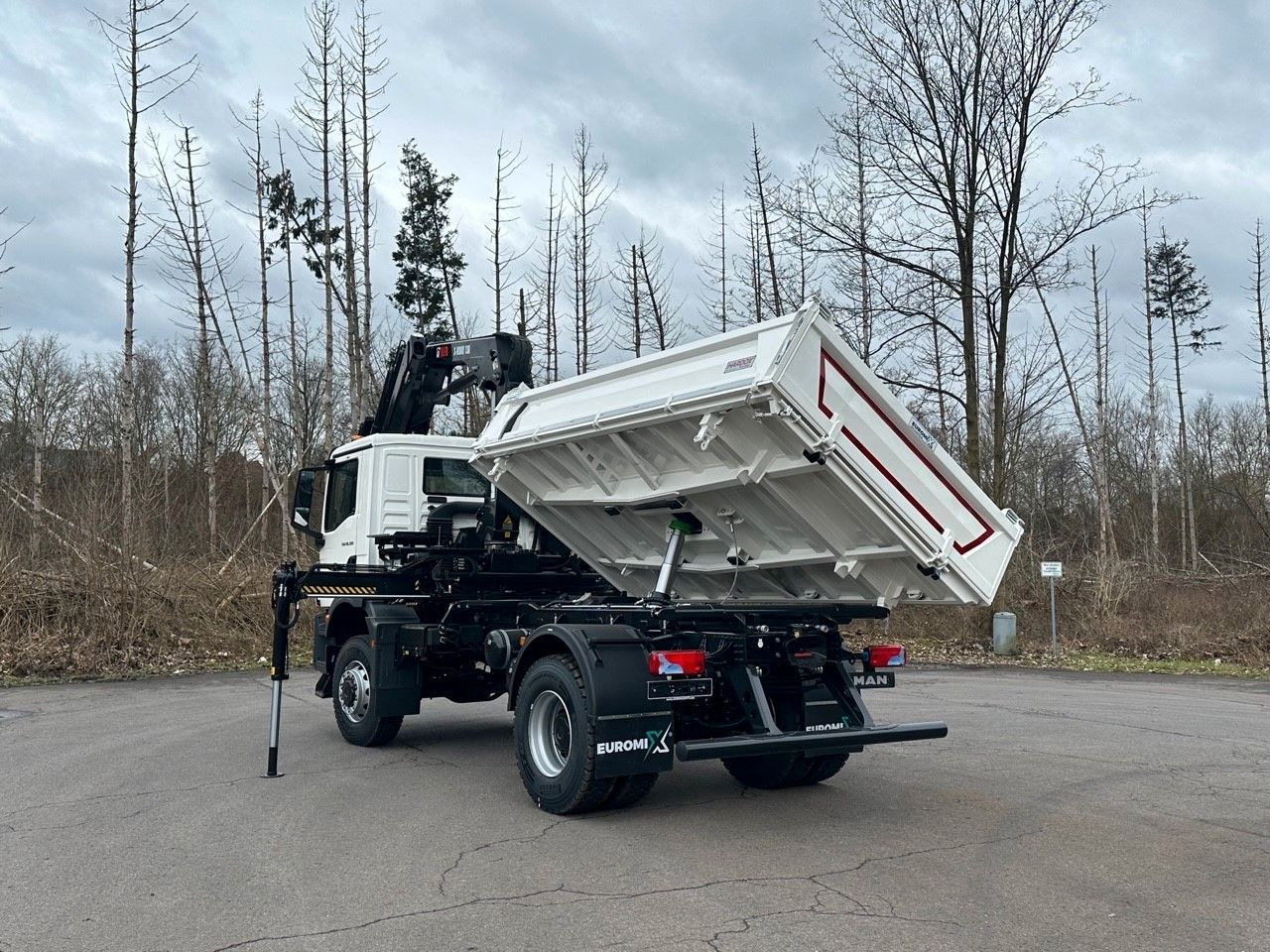 MAN TGM 18.320 4x4 Euro6e Hiab X-HiDuo 138DS-3 - Camión volquete, Camión grúa: foto 3 MAN TGM 18.320 4x4 Euro6e Hiab X-HiDuo 138DS-3 - Camión volquete, Camión grúa: foto 3