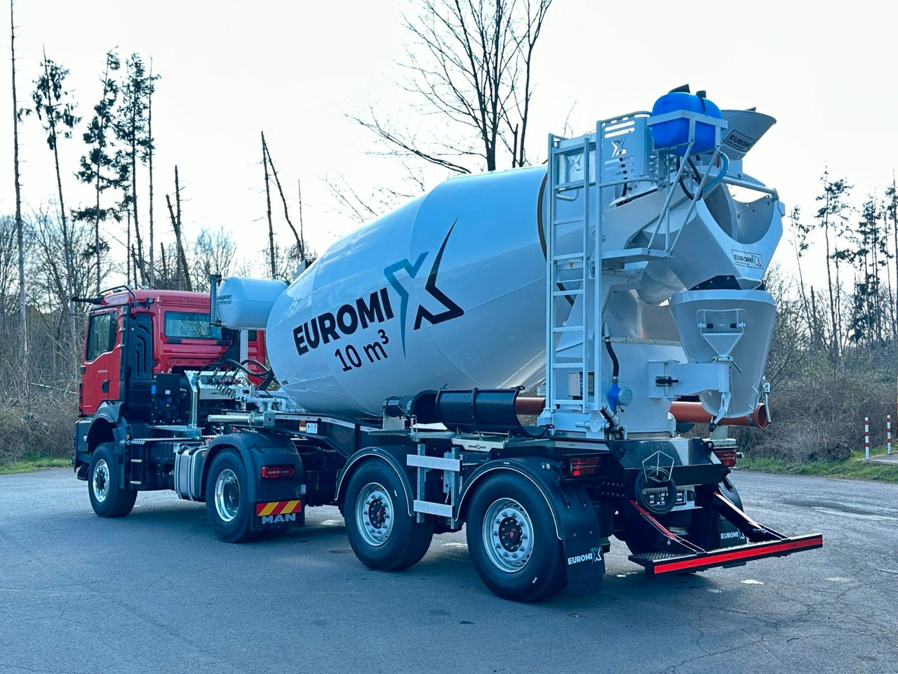 MAN TGS 18.520 4x2H BL SA HydroDrive EuromixMTP - Camión hormigonera: foto 4 MAN TGS 18.520 4x2H BL SA HydroDrive EuromixMTP - Camión hormigonera: foto 4