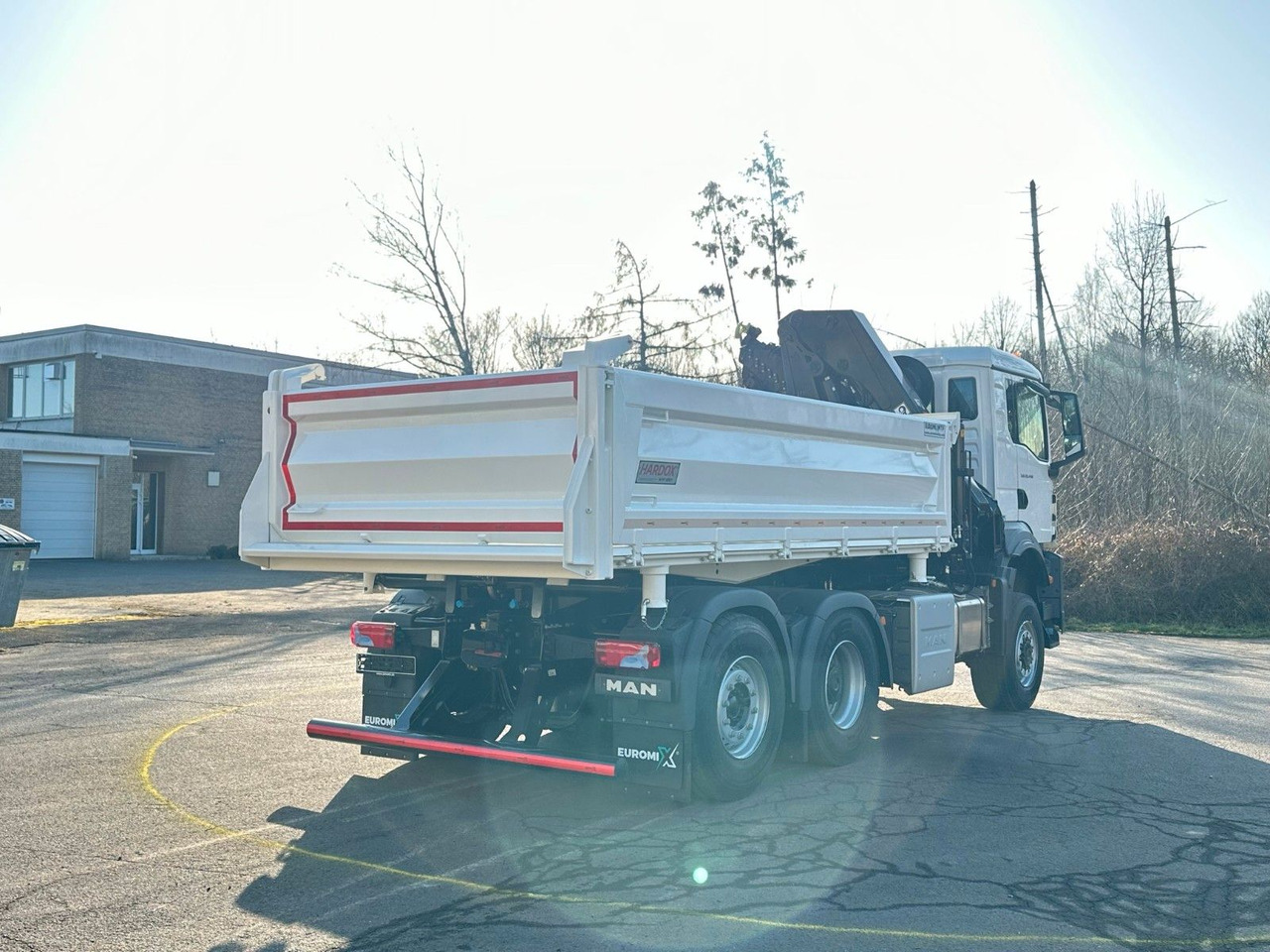 MAN TGS 28.440 6x4-4/3-Seiten- Kipper / Hiab 228-6 - Camión volquete, Camión grúa: foto 4 MAN TGS 28.440 6x4-4/3-Seiten- Kipper / Hiab 228-6 - Camión volquete, Camión grúa: foto 4