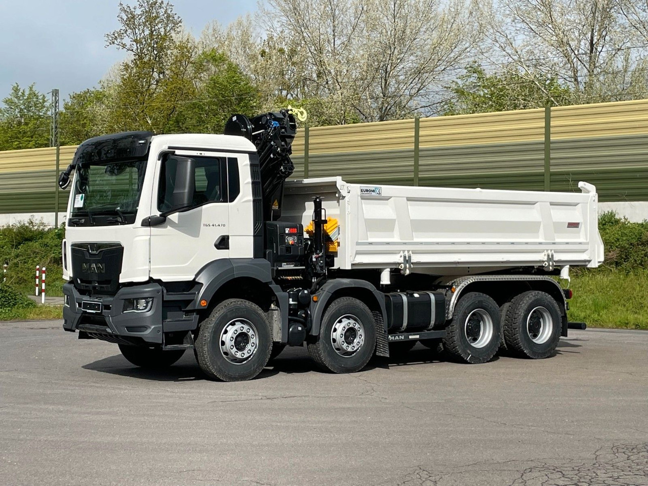MAN TGS 41.480 8x4/Euro6e Euromix Kipper Hiab 228-6 - Camión volquete, Camión grúa: foto 3 MAN TGS 41.480 8x4/Euro6e Euromix Kipper Hiab 228-6 - Camión volquete, Camión grúa: foto 3