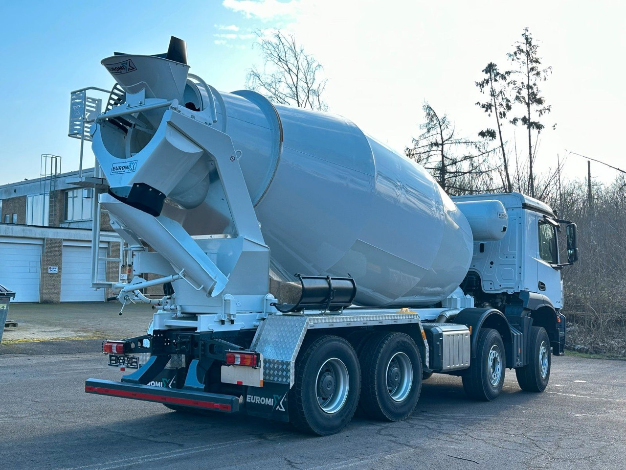 Mercedes-Benz Arocs 5 3743 8X4 / Euro6e EuromixMTP EM 10 L - Camión hormigonera: foto 5 Mercedes-Benz Arocs 5 3743 8X4 / Euro6e EuromixMTP EM 10 L - Camión hormigonera: foto 5