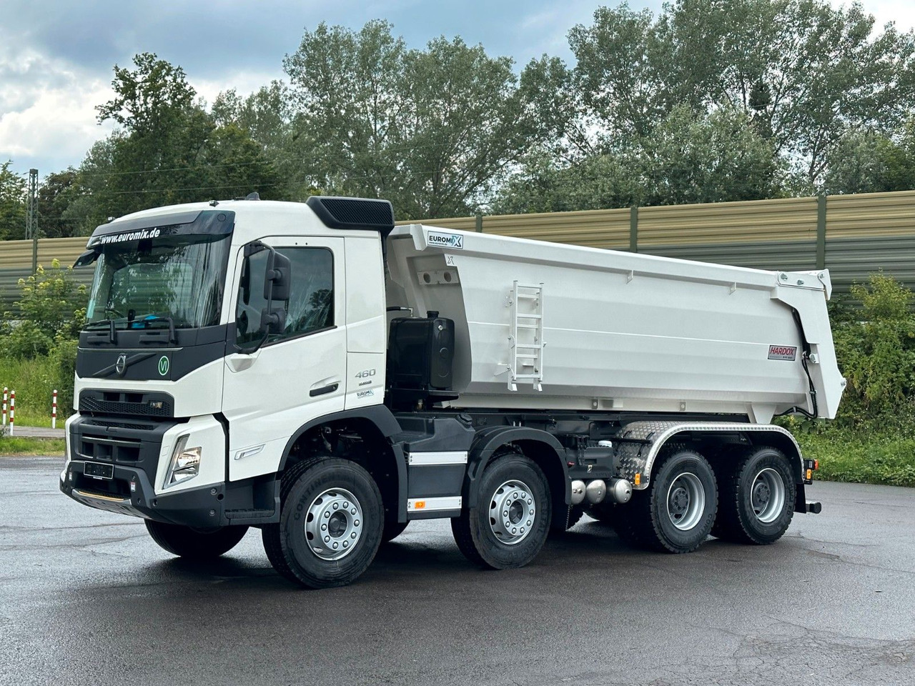 Volvo FMX 460 8x4 EuromixMTP EMK 20m³ Mulden Kipper - Camión volquete: foto 2 Volvo FMX 460 8x4 EuromixMTP EMK 20m³ Mulden Kipper - Camión volquete: foto 2