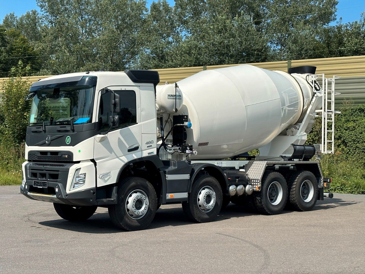 Volvo FMX 460 8x4 / WECHSELSYSTEM KIPPER+MISCHER Volvo FMX 460 8x4 / WECHSELSYSTEM KIPPER+MISCHER - Camión volquete: foto 5 Volvo FMX 460 8x4 / WECHSELSYSTEM KIPPER+MISCHER Volvo FMX 460 8x4 / WECHSELSYSTEM KIPPER+MISCHER - Camión volquete: foto 5
