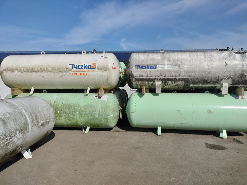 De Visser used 2700L & 4850L gastanks - Gas, Gaz, LPG, GPL, Propane, Butane tanks aboveground Used tanks - Depósito de combustible: foto 1 De Visser used 2700L & 4850L gastanks - Gas, Gaz, LPG, GPL, Propane, Butane tanks aboveground Used tanks - Depósito de combustible: foto 1