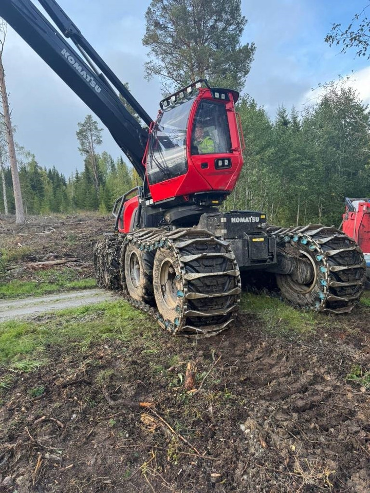 Komatsu 951 XC - Procesadora forestal: foto 5 Komatsu 951 XC - Procesadora forestal: foto 5