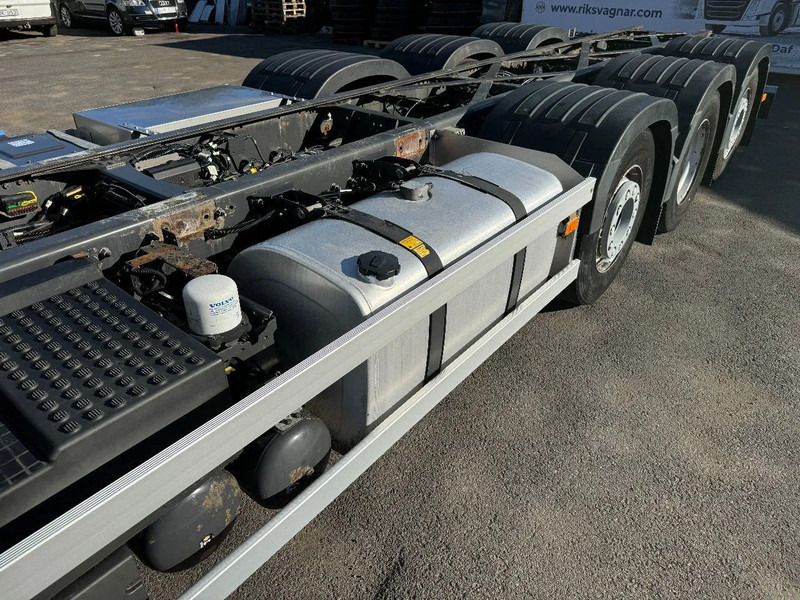 Volvo FH 540 8x2*4, ADR, Euro 6, Chassi (ex. Tank-truck), 2018 - Camión chasis: foto 4 Volvo FH 540 8x2*4, ADR, Euro 6, Chassi (ex. Tank-truck), 2018 - Camión chasis: foto 4
