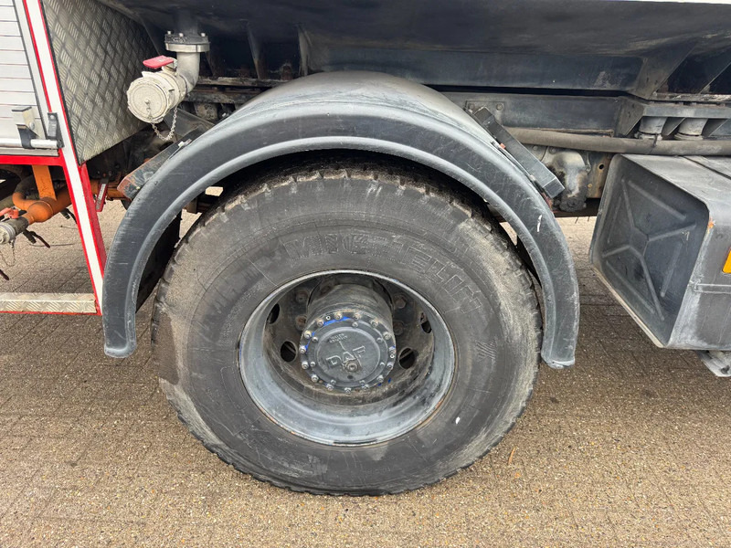 DAF 2300 **BELGIAN TRUCK-8000Ltr WATERTANK** - Camión cisterna: foto 4 DAF 2300 **BELGIAN TRUCK-8000Ltr WATERTANK** - Camión cisterna: foto 4