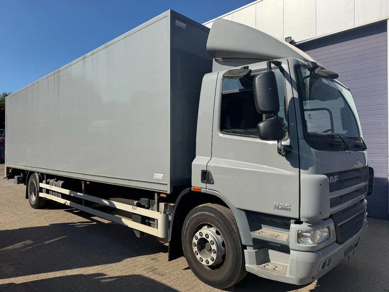 Camión caja cerrada DAF CF 75.250 **EURO 5-BELGIAN TRUCK**: foto 1